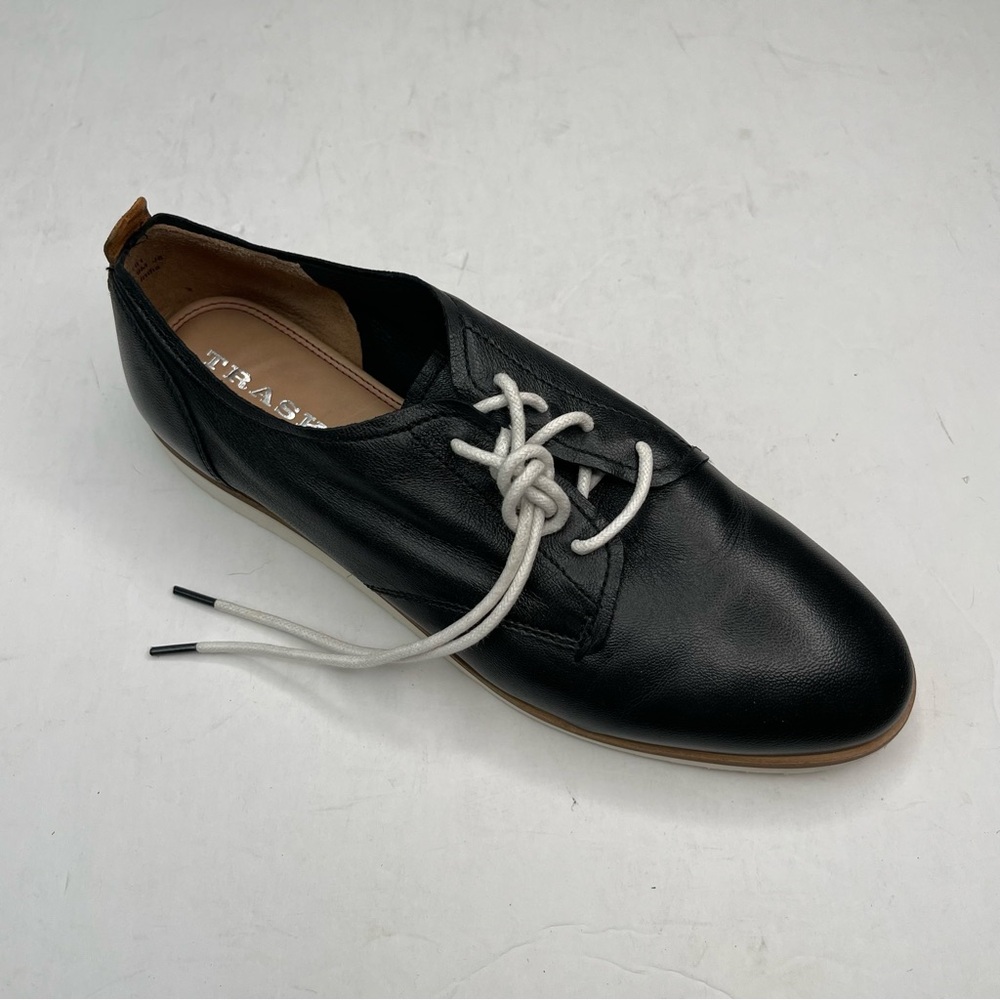 TRASK Women’s Lace Up Black Oxford Loafer Style Soft Leather Shoe Round Toe Sz 9